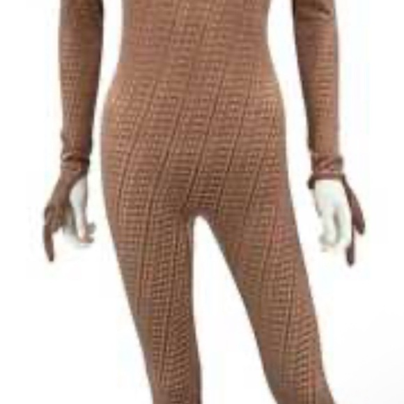 SKIMS VELVET CATSUIT JUMPSUIT  WITH STIRRUPS IN SIENNA Size S Brand New - Picture 2 of 6